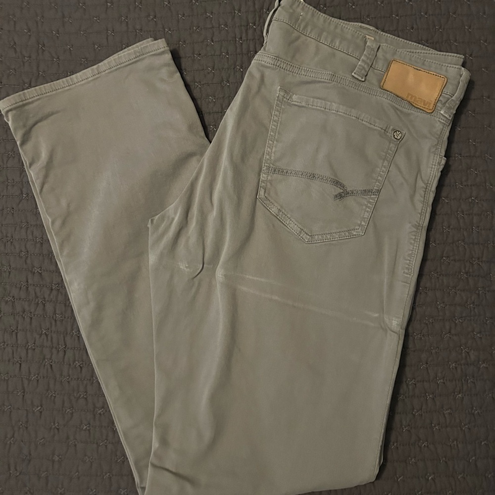 Mavi Men's Matt Relaxed Straight Jeans in Light Gray Sz 38-36